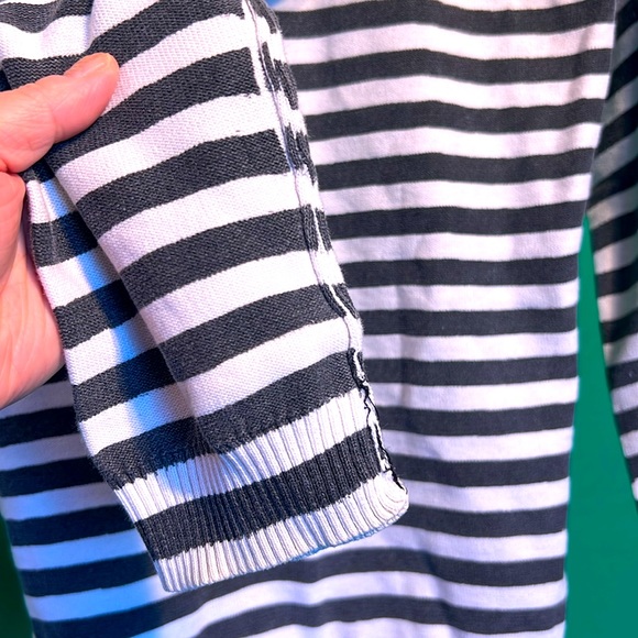 Mocca 2 S Striped Hoody Black and White - Picture 8 of 8